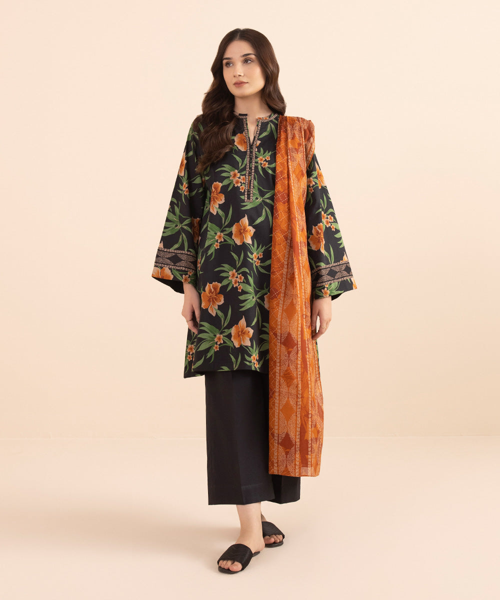 3 PIECE - PRINTED LAWN SUIT