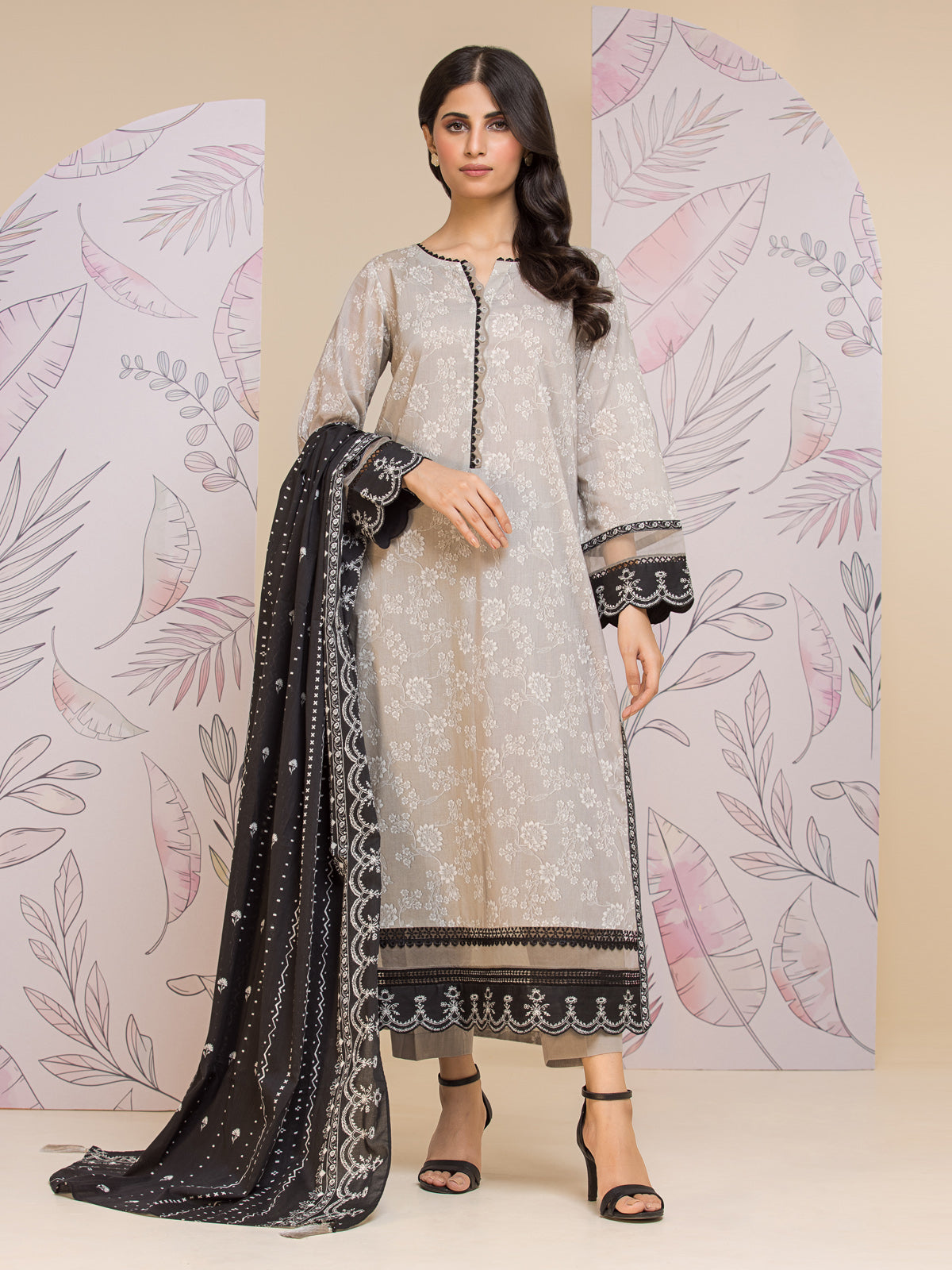 Grey Printed Lawn 3 Piece