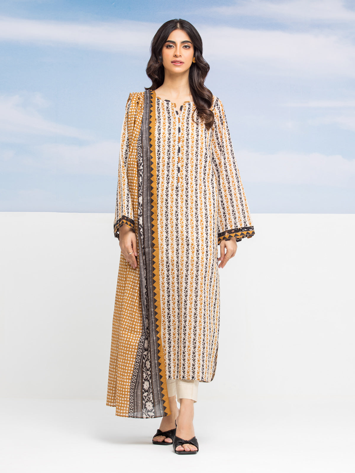 Dark Cream Printed Lawn 3 Piece