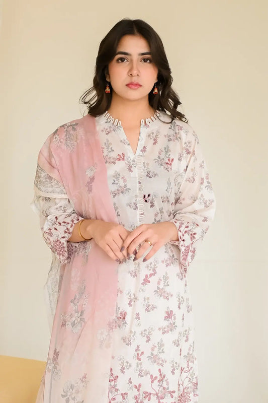 3 Piece - Embroidered Lawn - 8193