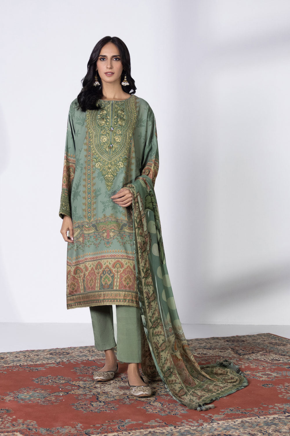 3 Piece - Embroidered Silk Suit - Green