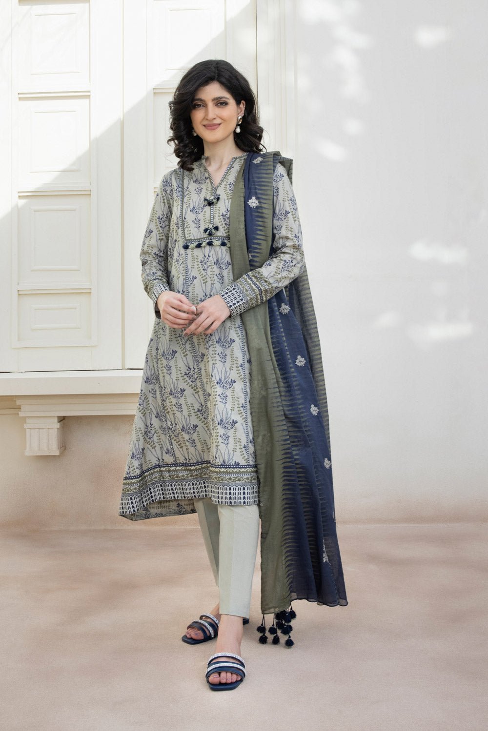 Sapphire - 2 Piece - Embroidered Lawn Suit