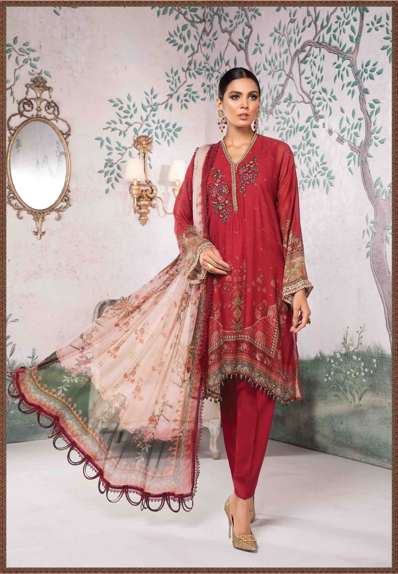 Design 5 Scarlet Red Roses - Heer Rang