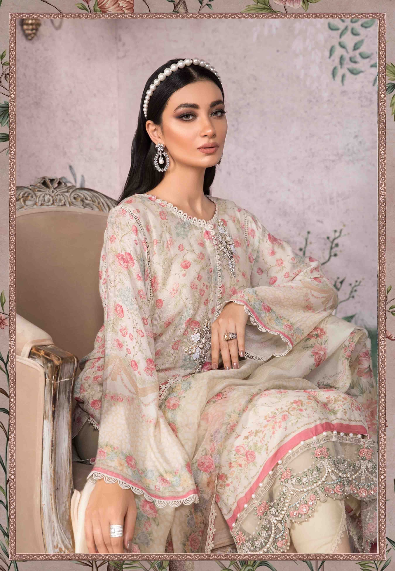 Design 8 Cream & Pink Gardenia - Heer Rang