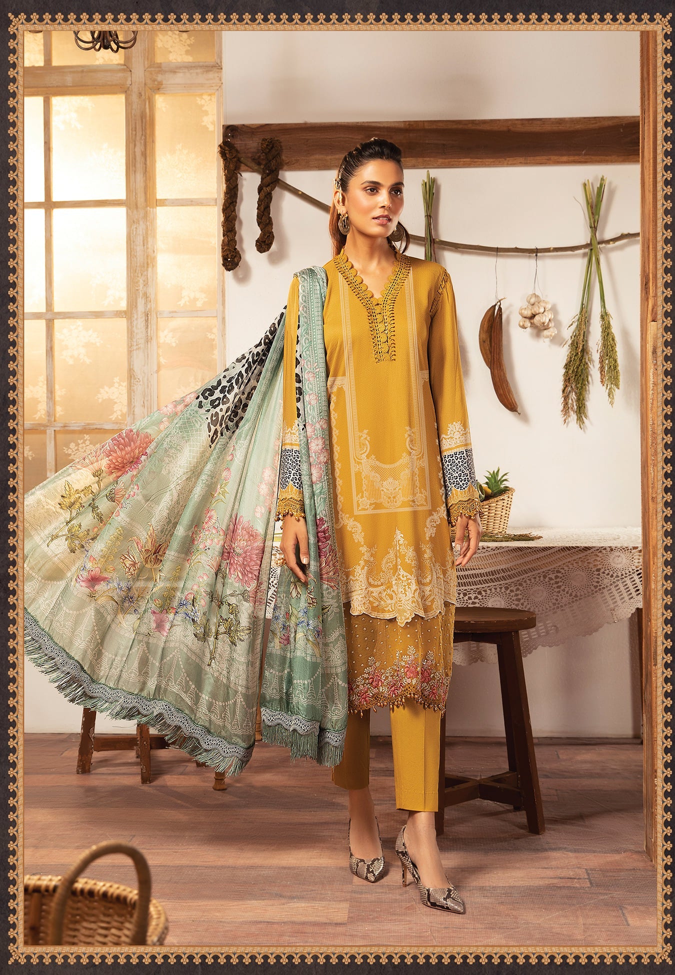 M.Prints MPT-1203-A - Heer Rang