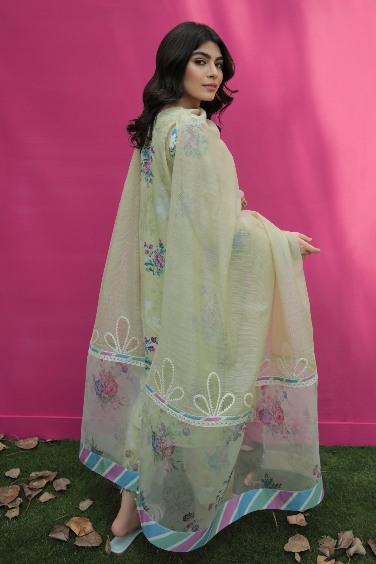 EMBROIDERED LAWN UF-209