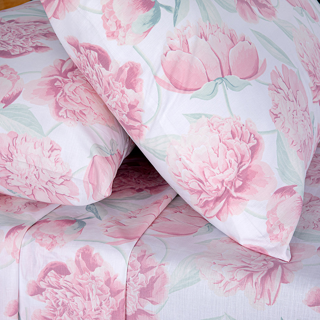 Shyness Bed Sheet Set